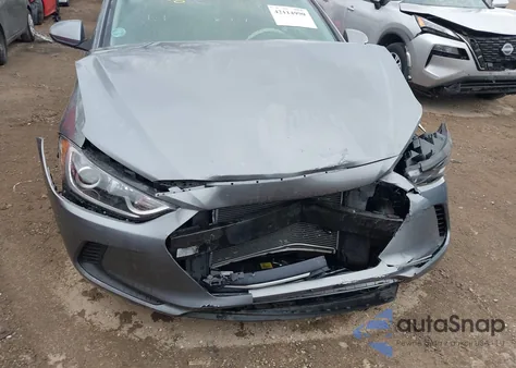 2018 Hyundai Elantra Sel z USA, uszkodzony, nr VIN 5NPD84LF6JH327668
